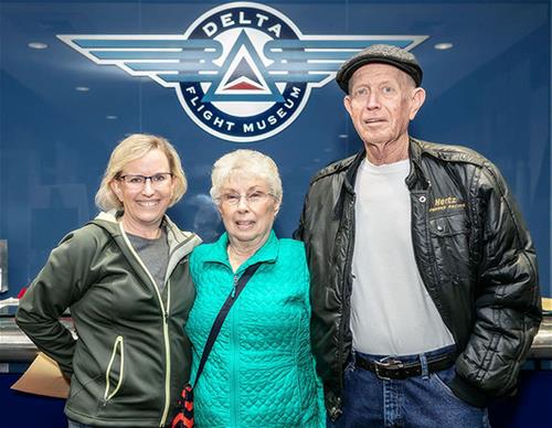 Amelia, Martha, and Frank Senkbeil Amelia, Martha, and Frank Senkbeil