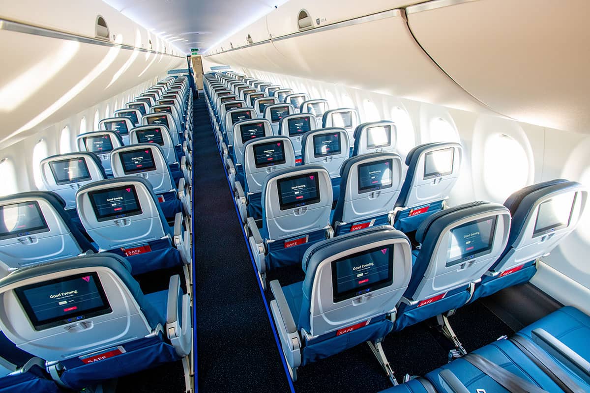 A220-100 Main Cabin 20181028 seats