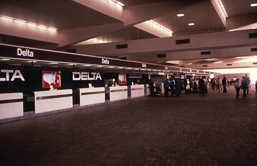Delta check-in ATL 1980s