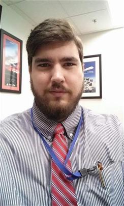 daniel-kellogg-in-the-office