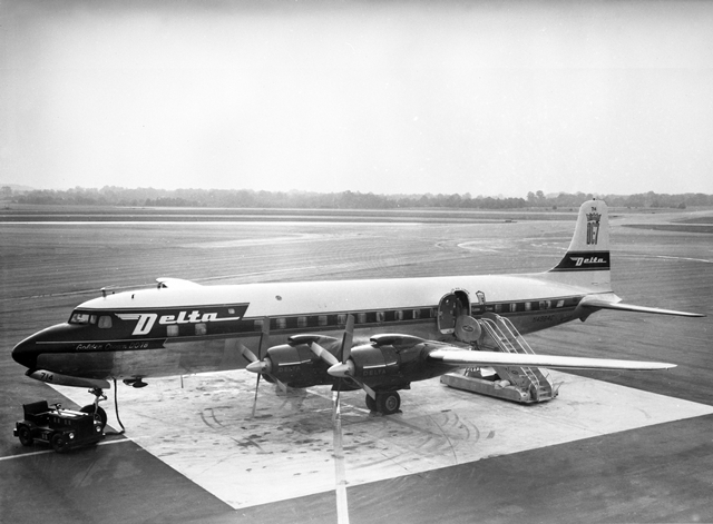 1954 DOUGLAS DC-7C OPERATION MANUAL 